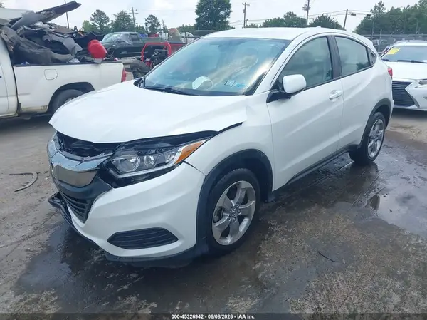 3CZRU6H36NM732760 2022 HONDA HR-V - Image 2