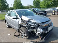 3CZRU6H36NM748277 2022 HONDA HR-V