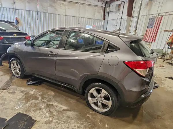 3CZRU6H36NM753799 2022 HONDA HR-V - Image 2