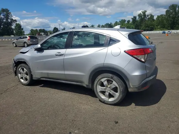 3CZRU6H36NM759084 2022 HONDA HR-V - Image 2