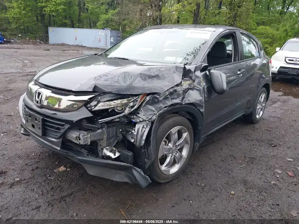 3CZRU6H36NM766245 2022 HONDA HR-V - Image 2