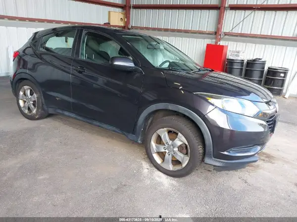 3CZRU6H37GM727845 2016 HONDA HR-V - Image 1
