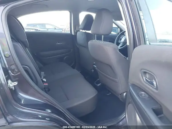 3CZRU6H37GM747772 2016 HONDA HR-V - Image 8