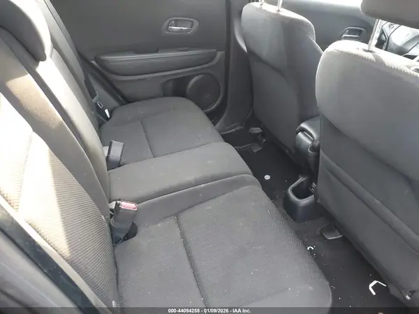 3CZRU6H37GM749666 2016 HONDA HR-V - Image 8