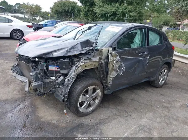 3CZRU6H37GM764474 2016 HONDA HR-V - Image 2