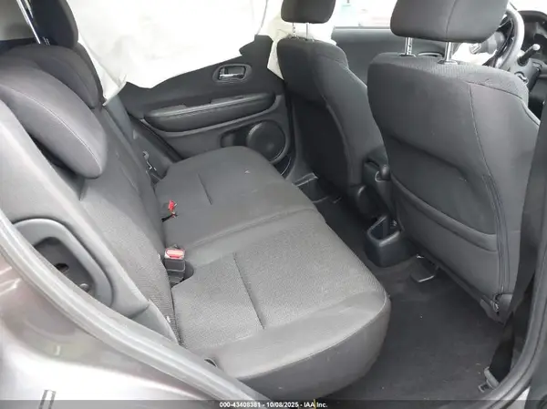 3CZRU6H37GM764474 2016 HONDA HR-V - Image 8