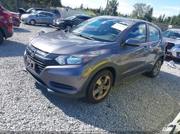 3CZRU6H37HG700399 2017 HONDA HR-V - Image 2