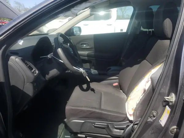 3CZRU6H37HG701004 2017 HONDA HR-V - Image 8