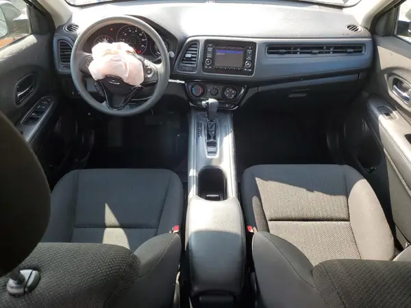 3CZRU6H37HG702315 2017 HONDA HR-V - Image 8