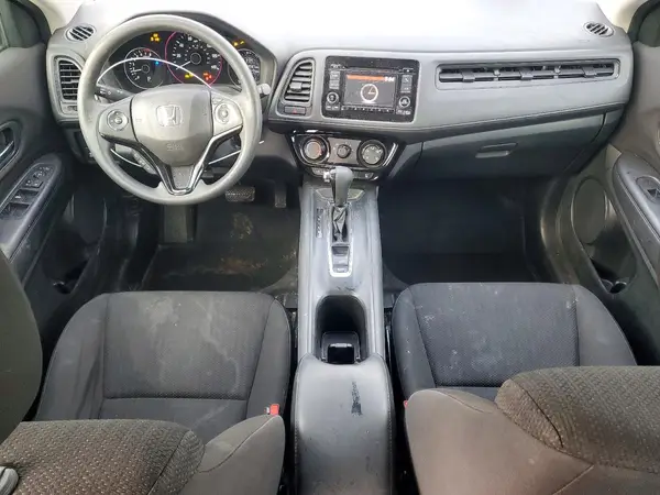 3CZRU6H37HG704646 2017 HONDA HR-V - Image 8