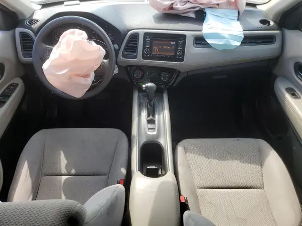 3CZRU6H37HG709118 2017 HONDA HR-V - Image 8