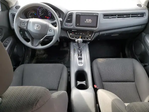 3CZRU6H37HM104274 2017 HONDA HR-V - Image 8