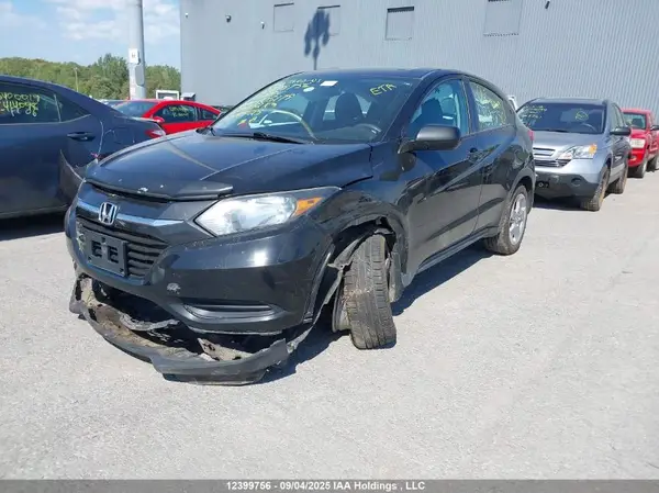3CZRU6H37HM105179 2017 HONDA HR-V - Image 2
