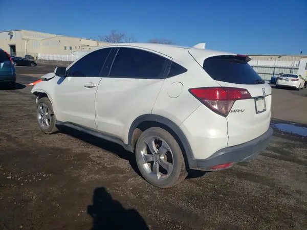3CZRU6H37HM700209 2017 HONDA HR-V - Image 2