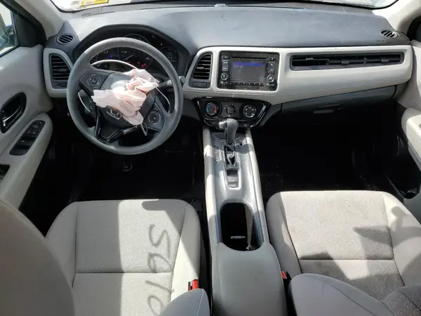 3CZRU6H37HM709752 2017 HONDA HR-V - Image 8