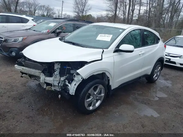 3CZRU6H37HM723800 2017 HONDA HR-V - Image 2