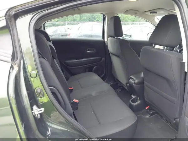 3CZRU6H37HM730696 2017 HONDA HR-V - Image 8
