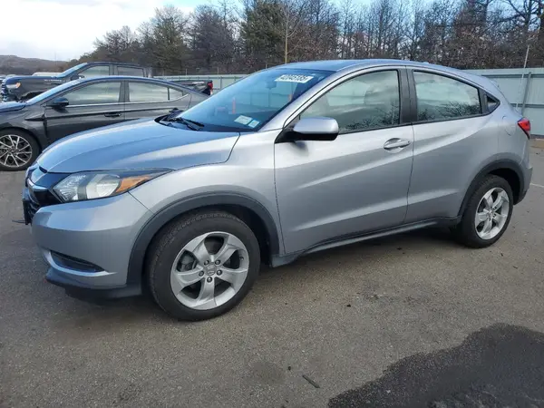 3CZRU6H37JG700229 2018 HONDA HR-V - Image 1