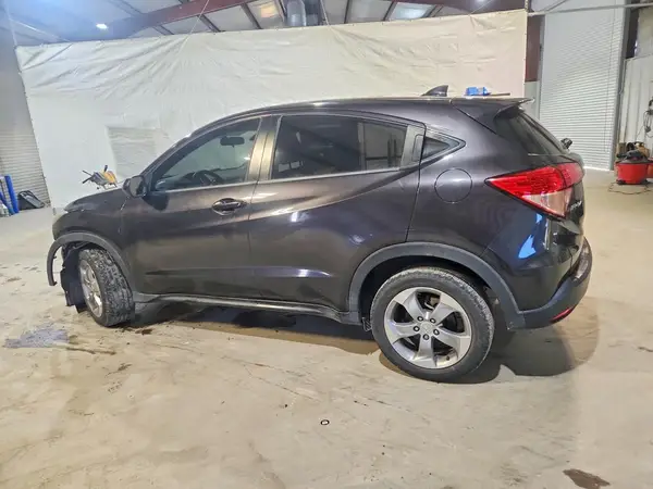 3CZRU6H37JG707228 2018 HONDA HR-V - Image 2