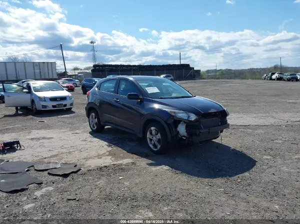 3CZRU6H37JG708010 2018 HONDA HR-V - Image 1