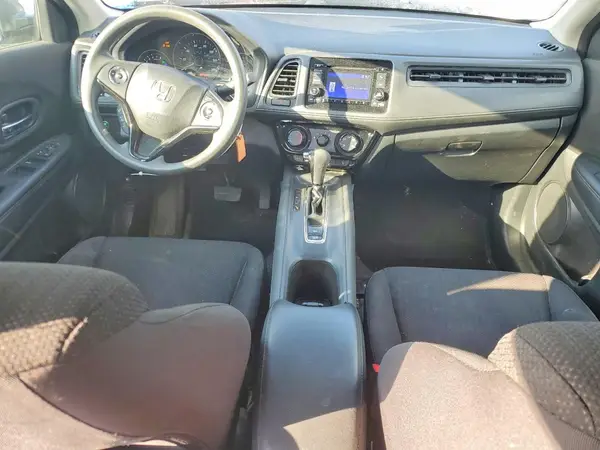 3CZRU6H37JG708198 2018 HONDA HR-V - Image 8