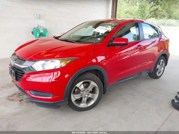 3CZRU6H37JG715474 2018 HONDA HR-V - Image 2