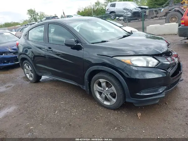 3CZRU6H37JG716382 2018 HONDA HR-V - Image 1