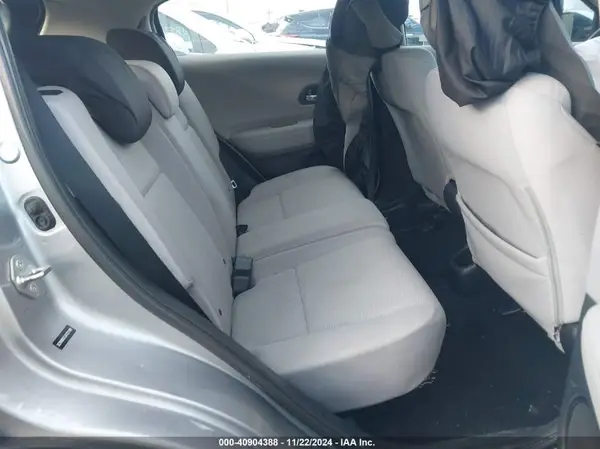 3CZRU6H37JG721789 2018 HONDA HR-V - Image 8