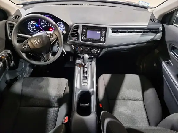 3CZRU6H37JM705867 2018 HONDA HR-V - Image 8