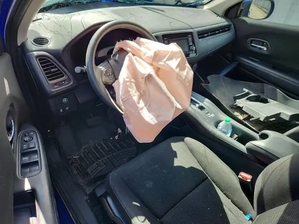 3CZRU6H37JM706470 2018 HONDA HR-V - Image 8