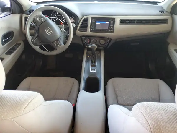 3CZRU6H37JM708980 2018 HONDA HR-V - Image 8
