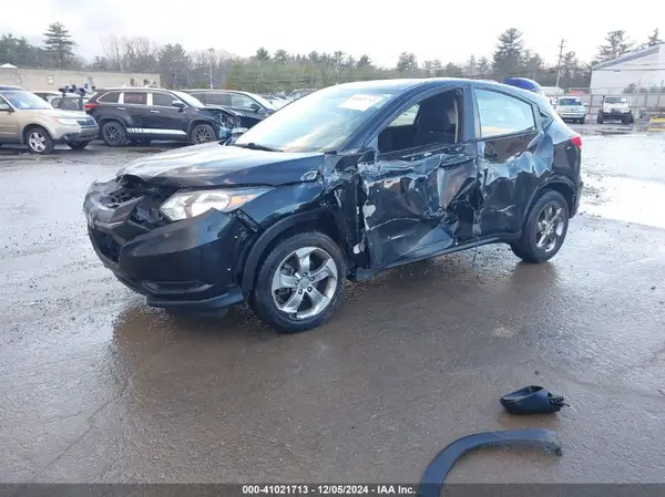 3CZRU6H37JM713788 2018 HONDA HR-V - Image 2