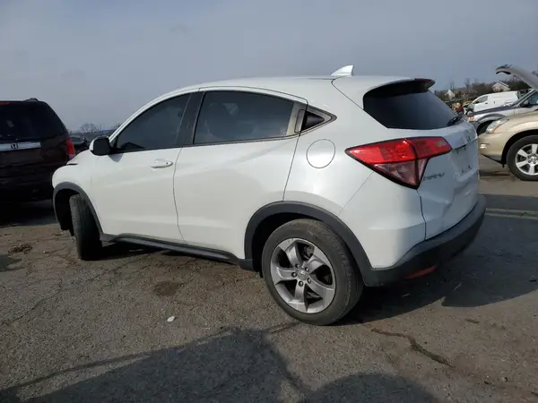 3CZRU6H37JM718263 2018 HONDA HR-V - Image 2