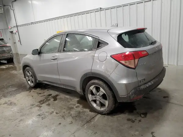 3CZRU6H37JM722930 2018 HONDA HR-V - Image 2