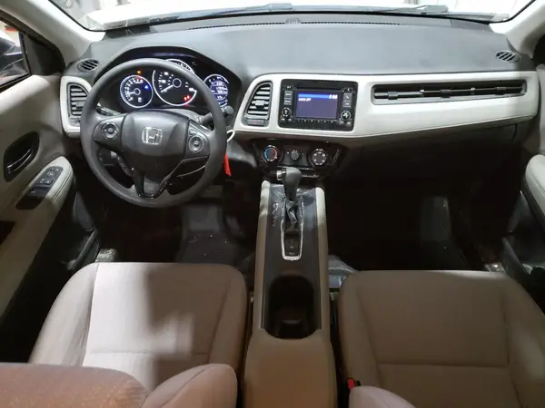 3CZRU6H37JM724256 2018 HONDA HR-V - Image 8
