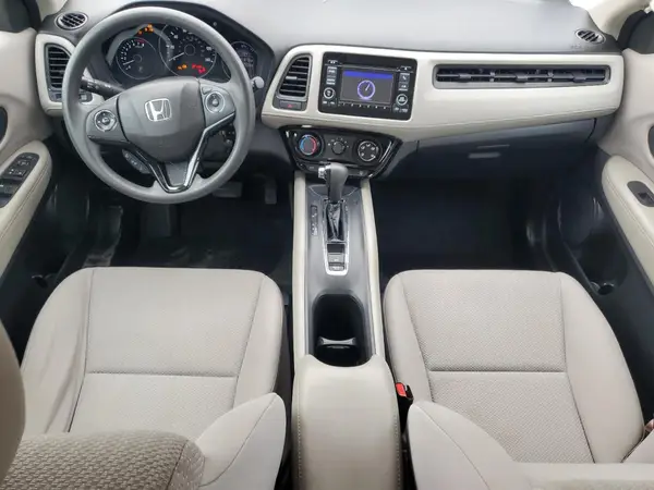 3CZRU6H37JM728744 2018 HONDA HR-V - Image 8