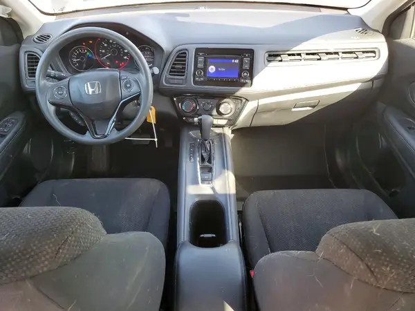 3CZRU6H37JM729988 2018 HONDA HR-V - Image 8