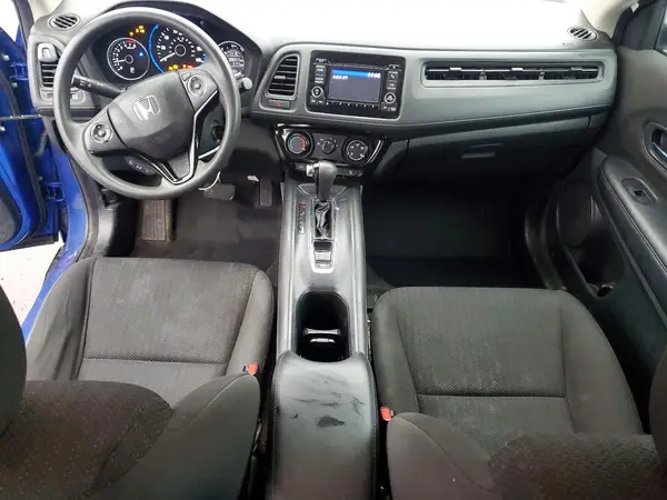 3CZRU6H37JM732101 2018 HONDA HR-V - Image 8