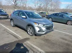 3CZRU6H37KG705075 2019 HONDA HR-V