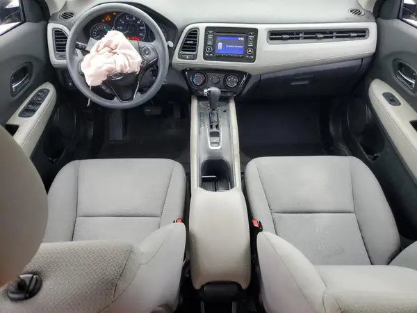 3CZRU6H37KG710423 2019 HONDA HR-V - Image 8
