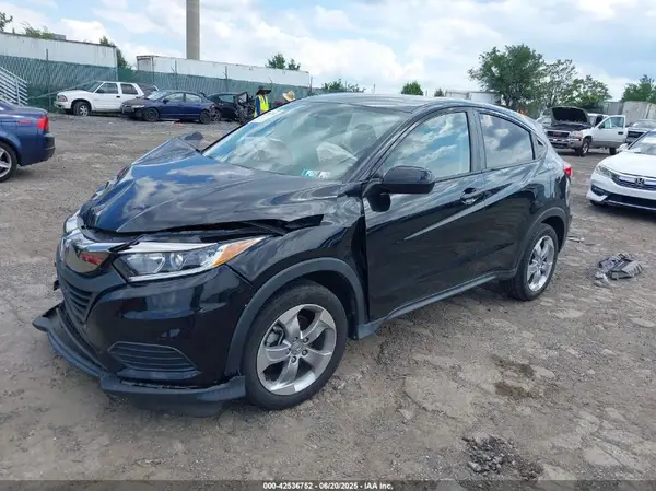3CZRU6H37KG713824 2019 HONDA HR-V - Image 2