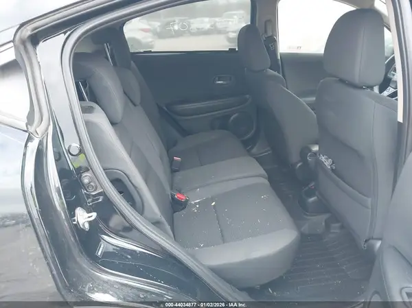 3CZRU6H37KG715217 2019 HONDA HR-V - Image 8