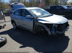 3CZRU6H37KG715864 2019 HONDA HR-V