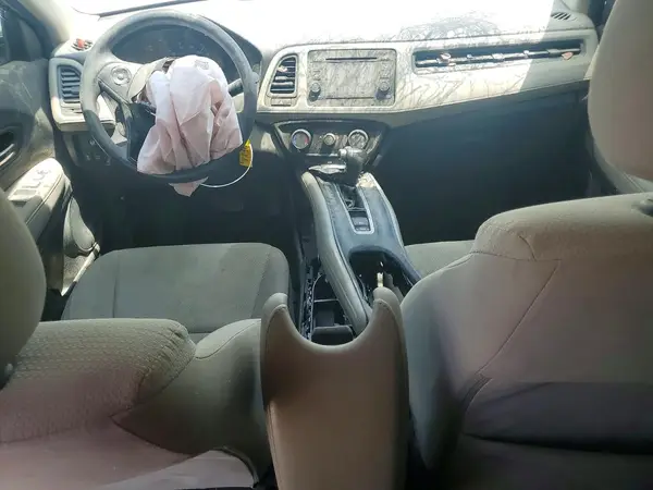 3CZRU6H37KG727996 2019 HONDA HR-V - Image 8