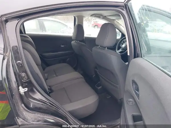 3CZRU6H37KG731837 2019 HONDA HR-V - Image 8
