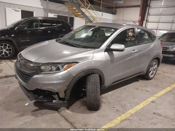 3CZRU6H37KG731885 2019 HONDA HR-V - Image 2