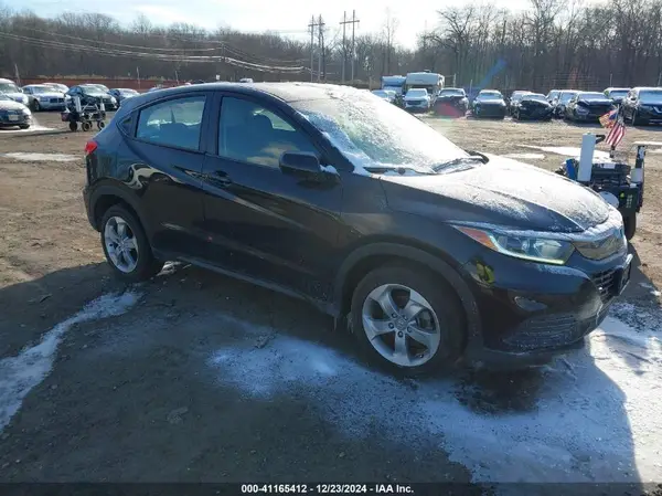 3CZRU6H37KG732437 2019 HONDA HR-V - Image 1