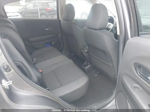 3CZRU6H37KM109028 2019 HONDA HR-V - Image 8