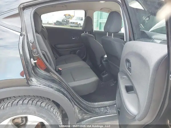 3CZRU6H37KM110843 2019 HONDA HR-V - Image 8