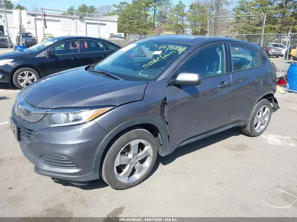 3CZRU6H37LG701058 2020 HONDA HR-V - Image 2